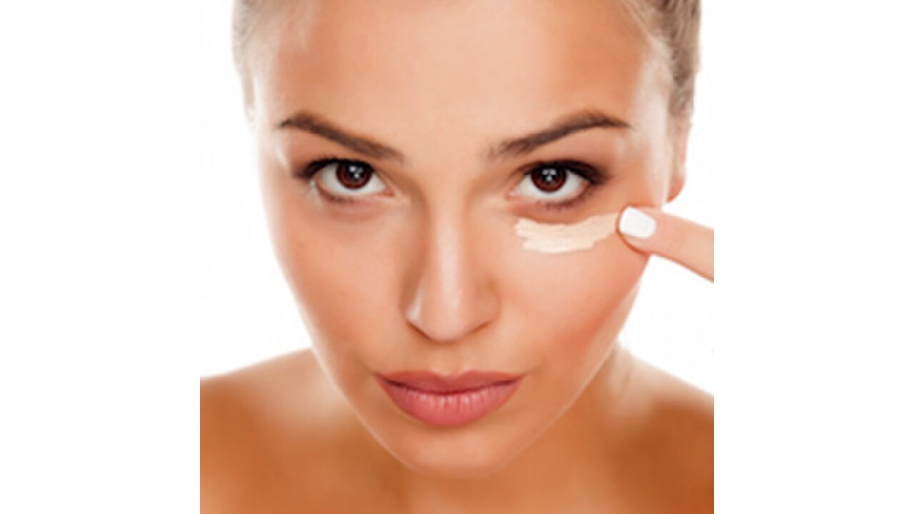 Illustratie voor: Is dit de vervanger van de traditionele make-up spons?