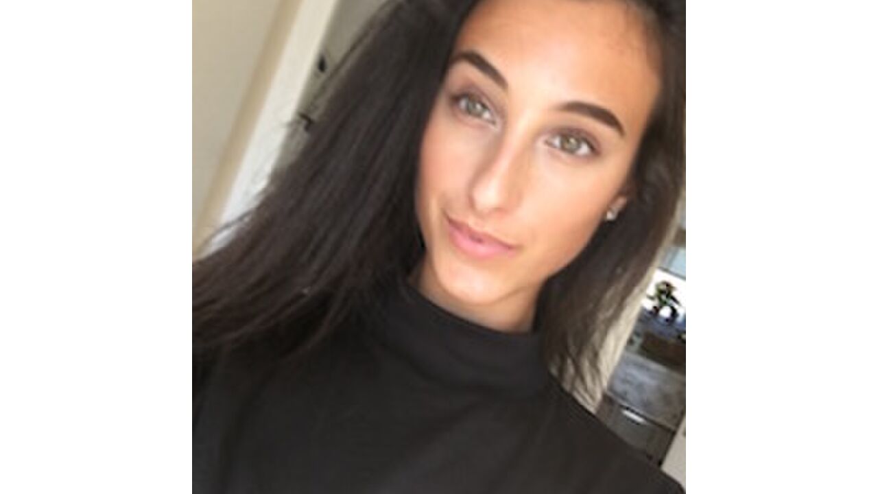 Illustratie voor: Goodbye Girlscene! Stagiaire Melisa neemt afscheid
