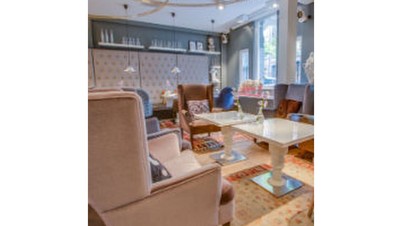 Illustratie voor: Slapen in Amsterdam? Dit hotel heeft nu een goede aanbieding