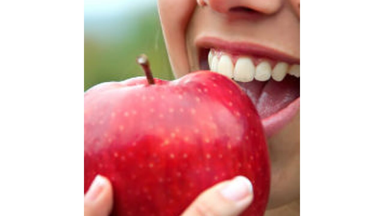 Illustratie voor: ‘Ik liet fruit in mijn vagina zitten zodat mijn man het later kon opeten’