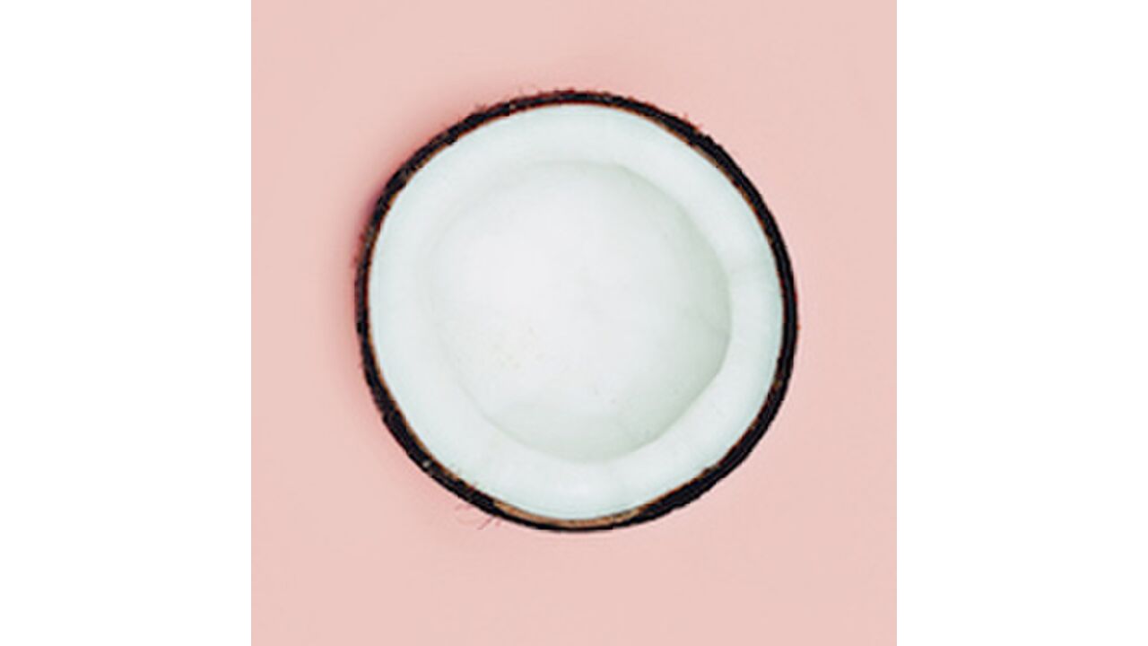 Illustratie voor: 8x waarom kokosolie het beautymiddel is
