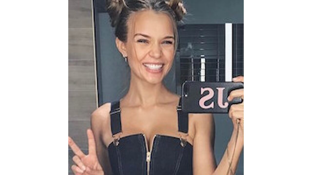Illustratie voor: Haarinspiratie: de mooiste double buns