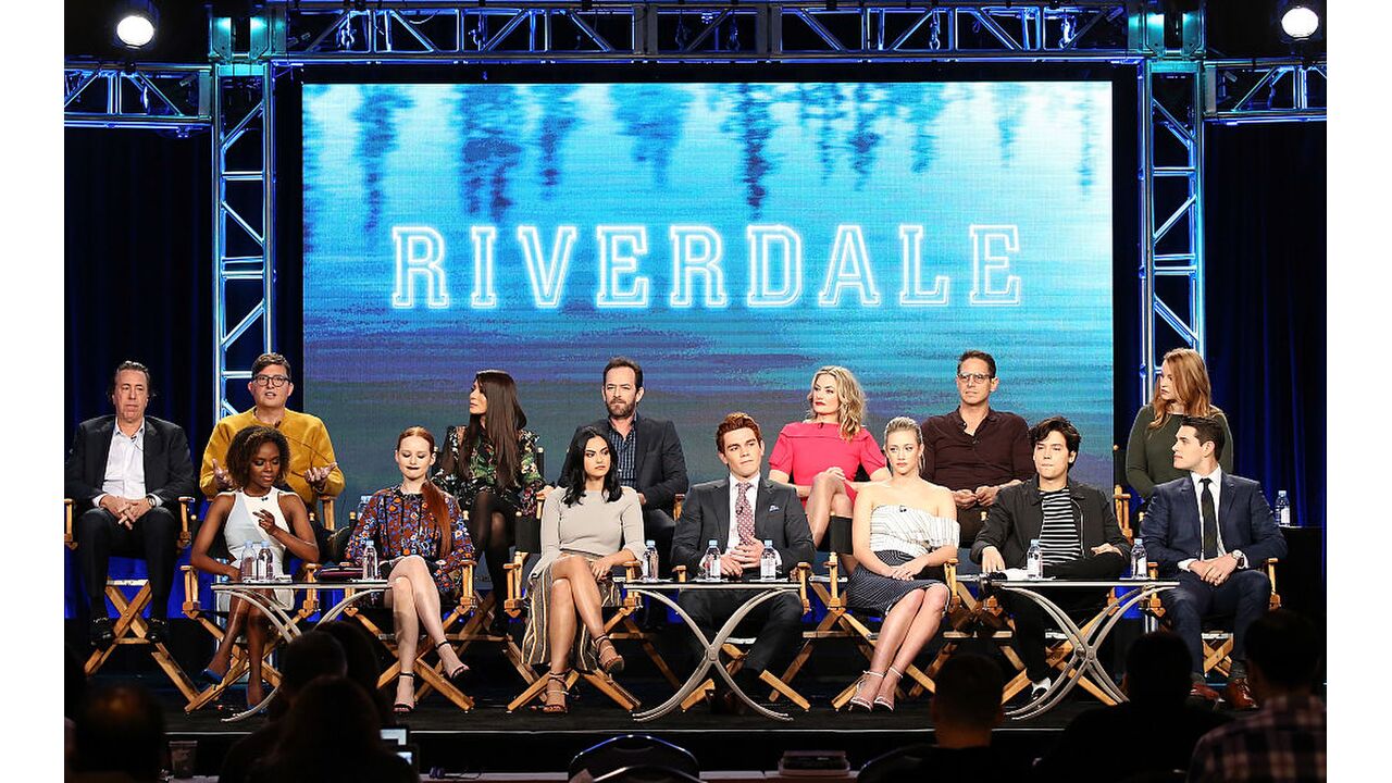 Illustratie voor: Geeft de nieuwe trailer van Riverdale seizoen 2 ons nou een grote spoiler?!