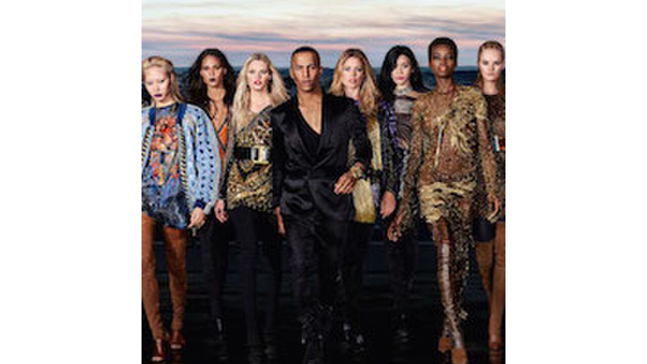 Illustratie voor: Dit zijn ze: de L’Oréal Paris X Balmain lipsticks