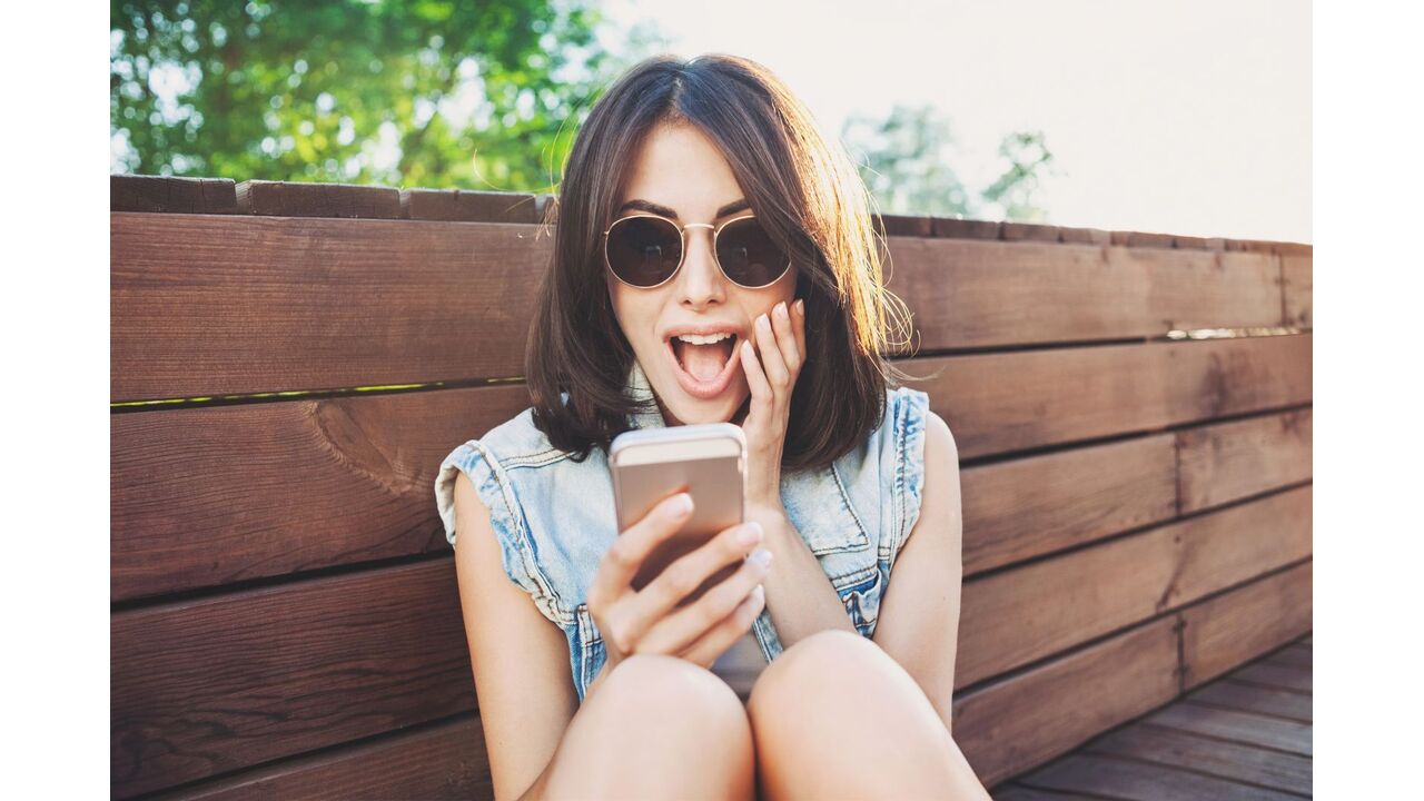 Illustratie voor: Dit is de échte reden waarom wij allemaal verslaafd zijn aan onze smartphone