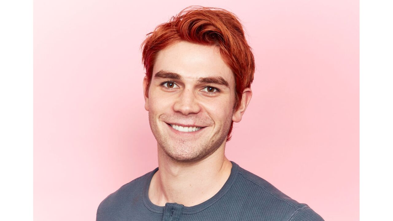 Illustratie voor: Oh no! Deze Riverdale-ster is betrokken bij een heftig auto-ongeluk