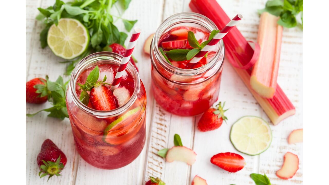 Illustratie voor: 5x zomerse én dorstlessende drankjes
