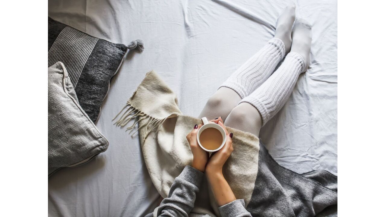 Illustratie voor: Netflix was nog nooit zo chill met deze pyjama’s