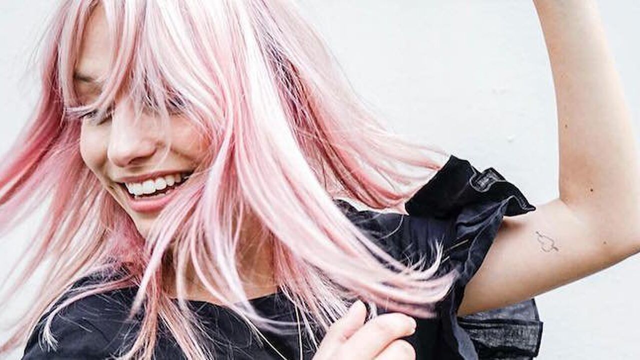 Illustratie voor: 7 life changing tips voor dun haar