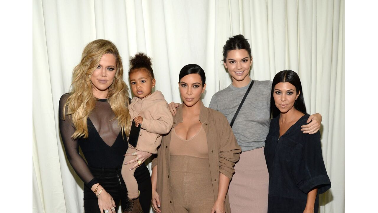 Illustratie voor: 3 redenen om vanaf 5 oktober Keeping Up With The Kardashians te kijken