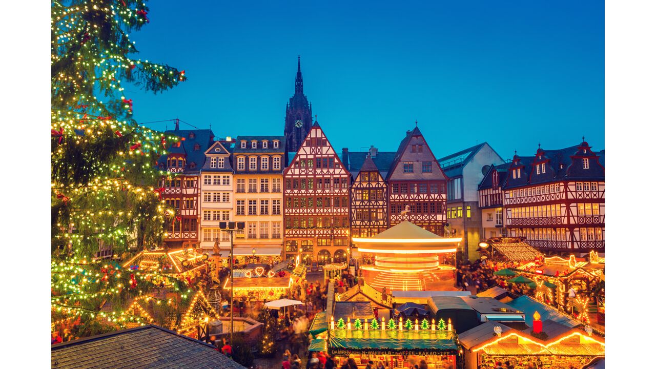 Illustratie voor: Jingle Bells! De mooiste kerstmarkt mét winterse ijsglijbaan is vlakbij