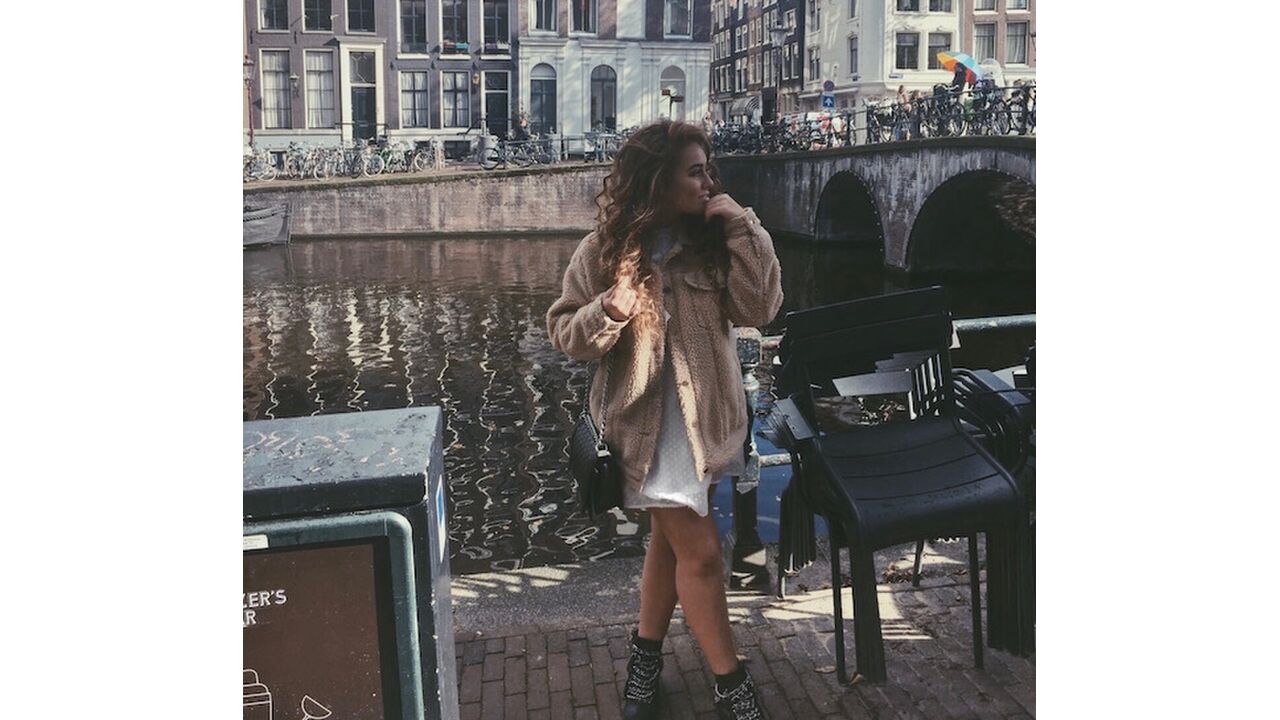 Illustratie voor: Nieuwe stagiaire: Karlijn