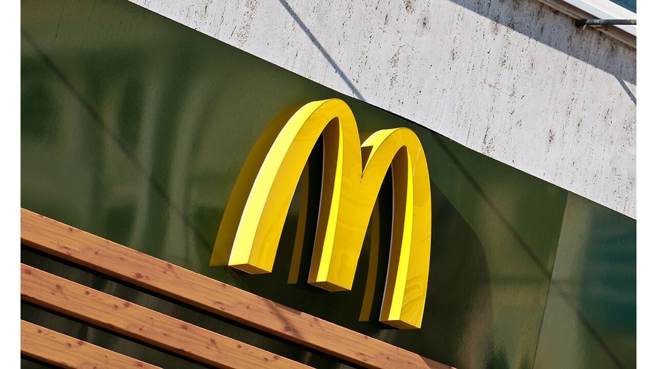 Illustratie voor: McDonald’s heeft vandaag je favoriete snack voor maar €1!