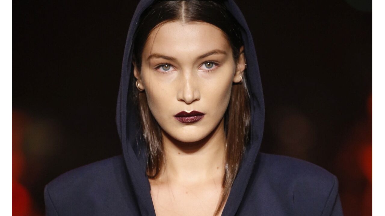 Illustratie voor: Deze 5 lipstick trends gaan 2018 domineren