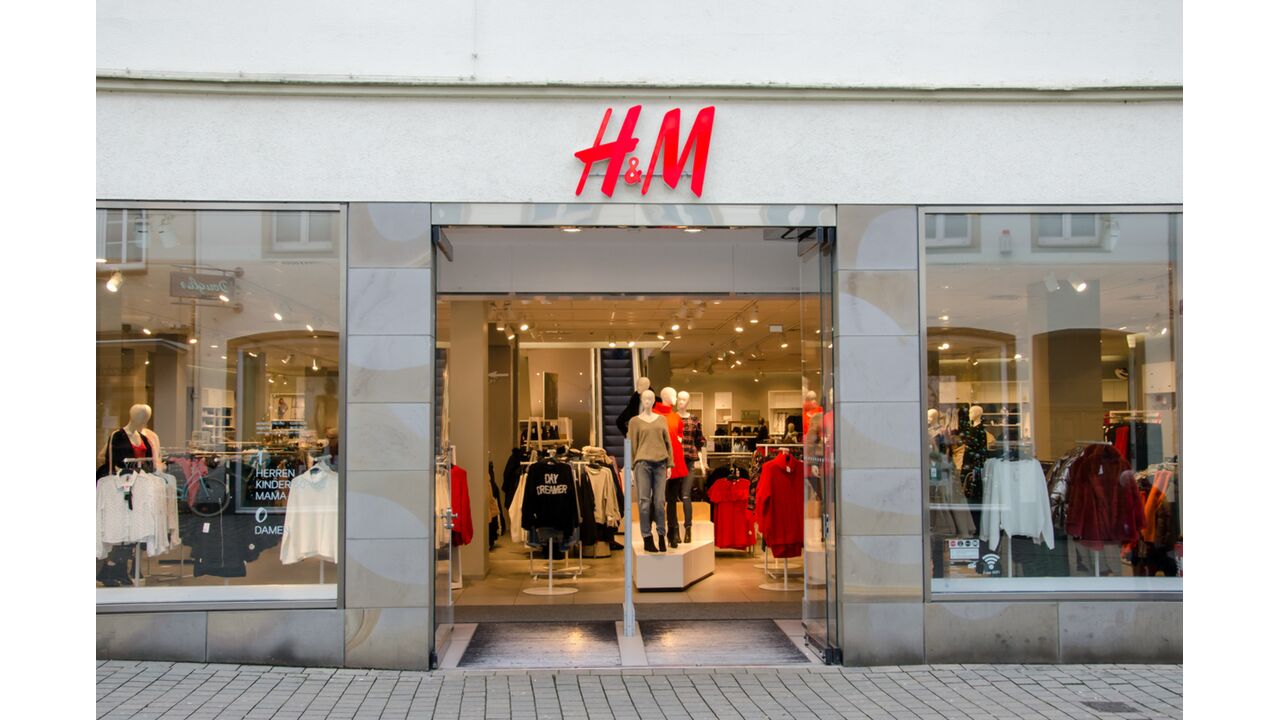 Illustratie voor: H&M zit in zwaar weer en komt daarom met een gigantische sale