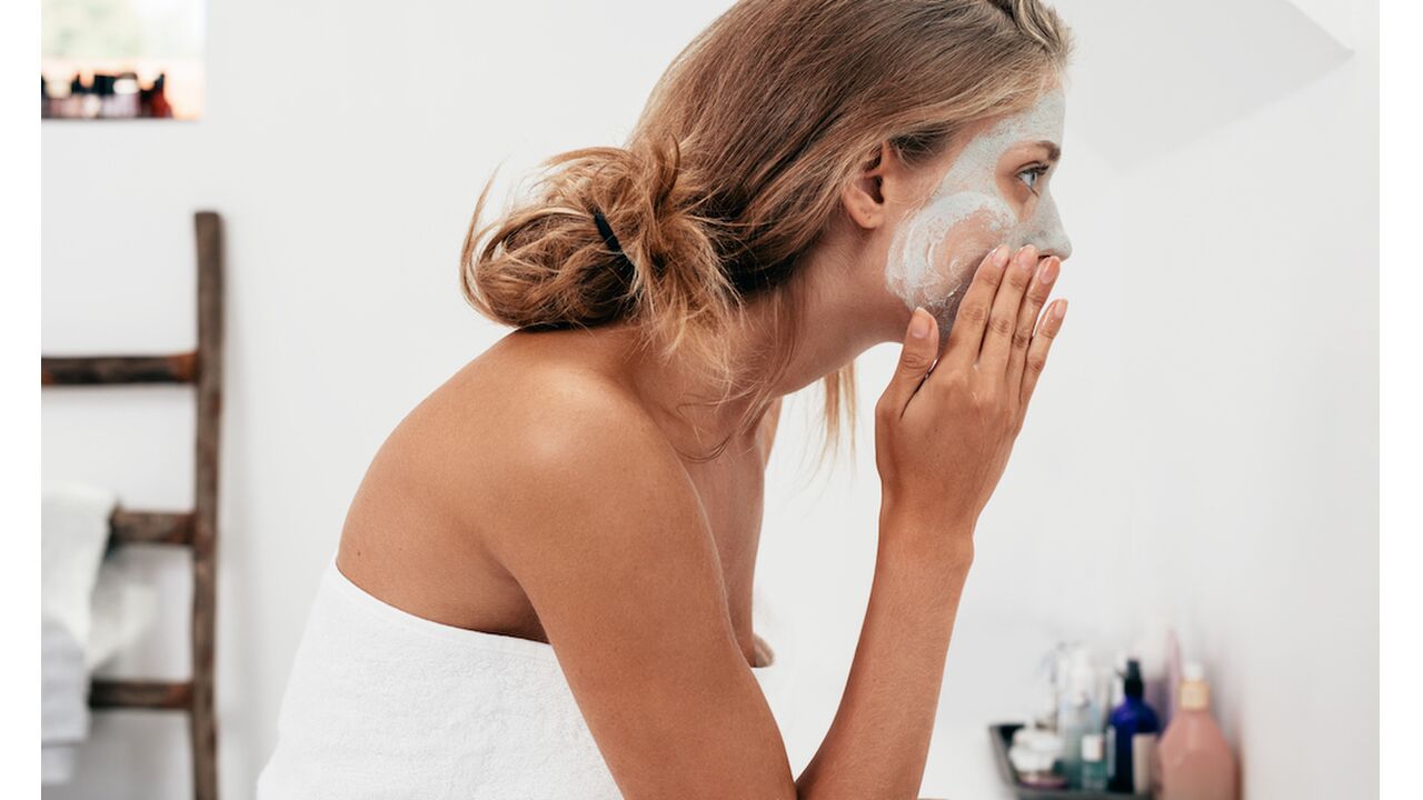 Illustratie voor: 9 manieren om Psoriasis aan te pakken (en weg te houden)