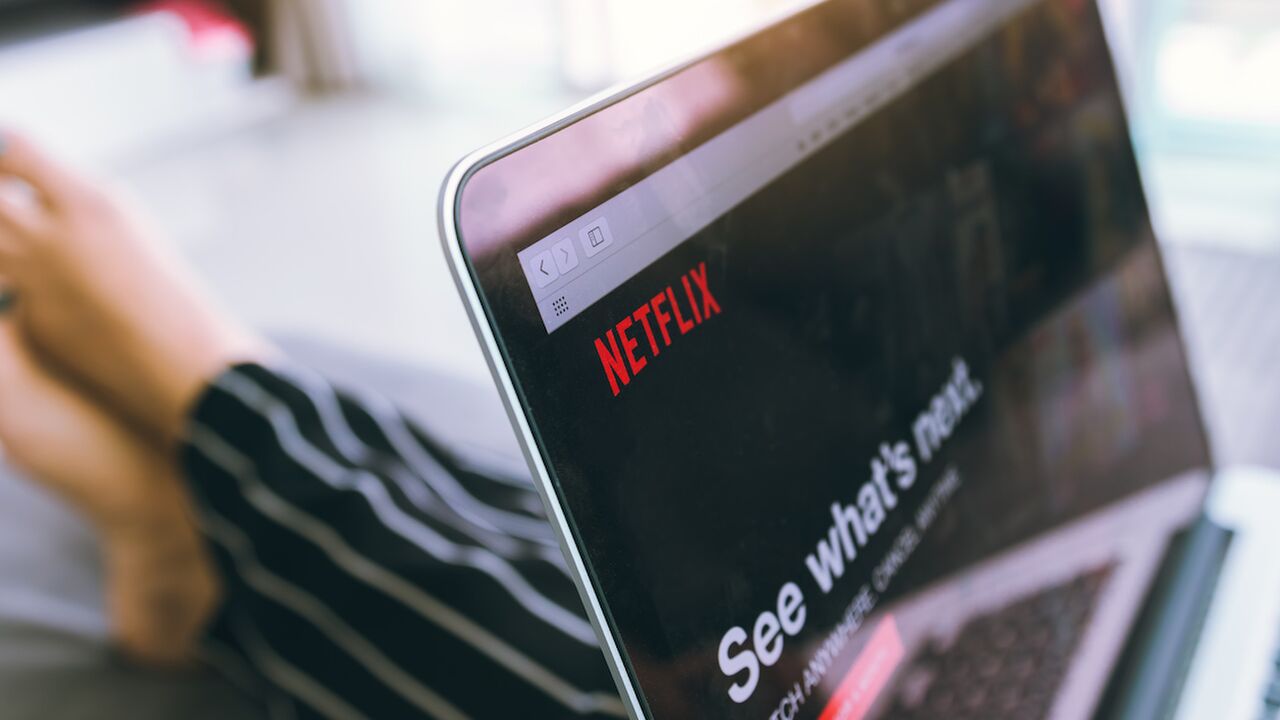 Illustratie voor: No! Netflix komt met reclames tussendoor