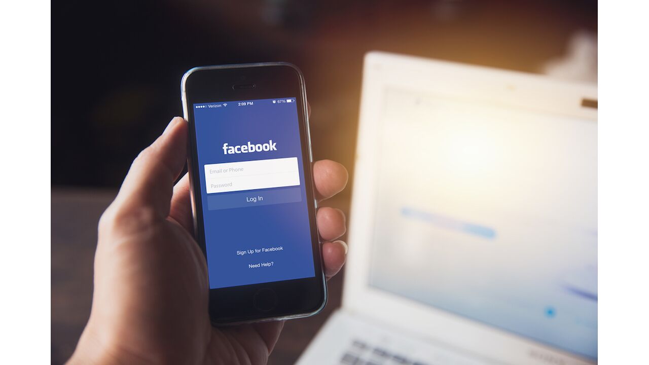 Illustratie voor: 6 manieren waardoor Facebook je leven kan verpesten