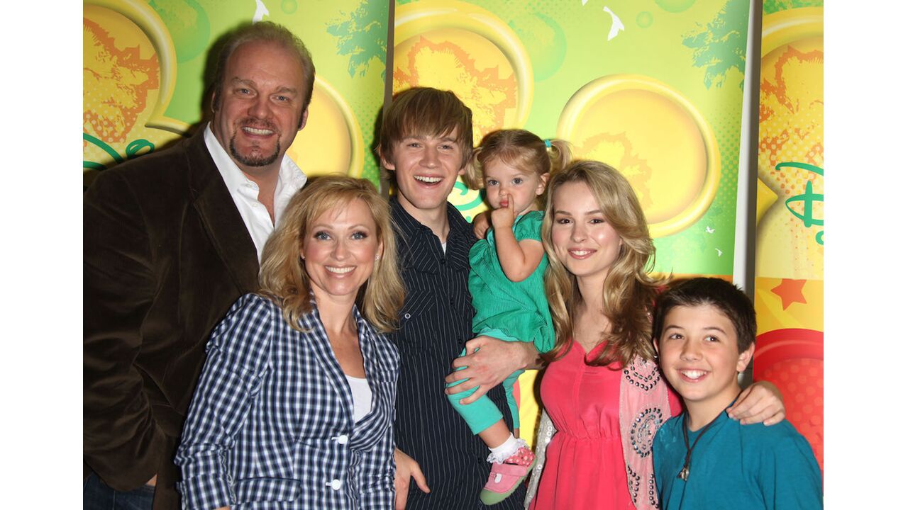 Illustratie voor: WOW! Zo ziet Charlie uit ‘Good Luck Charlie’ er tegenwoordig uit