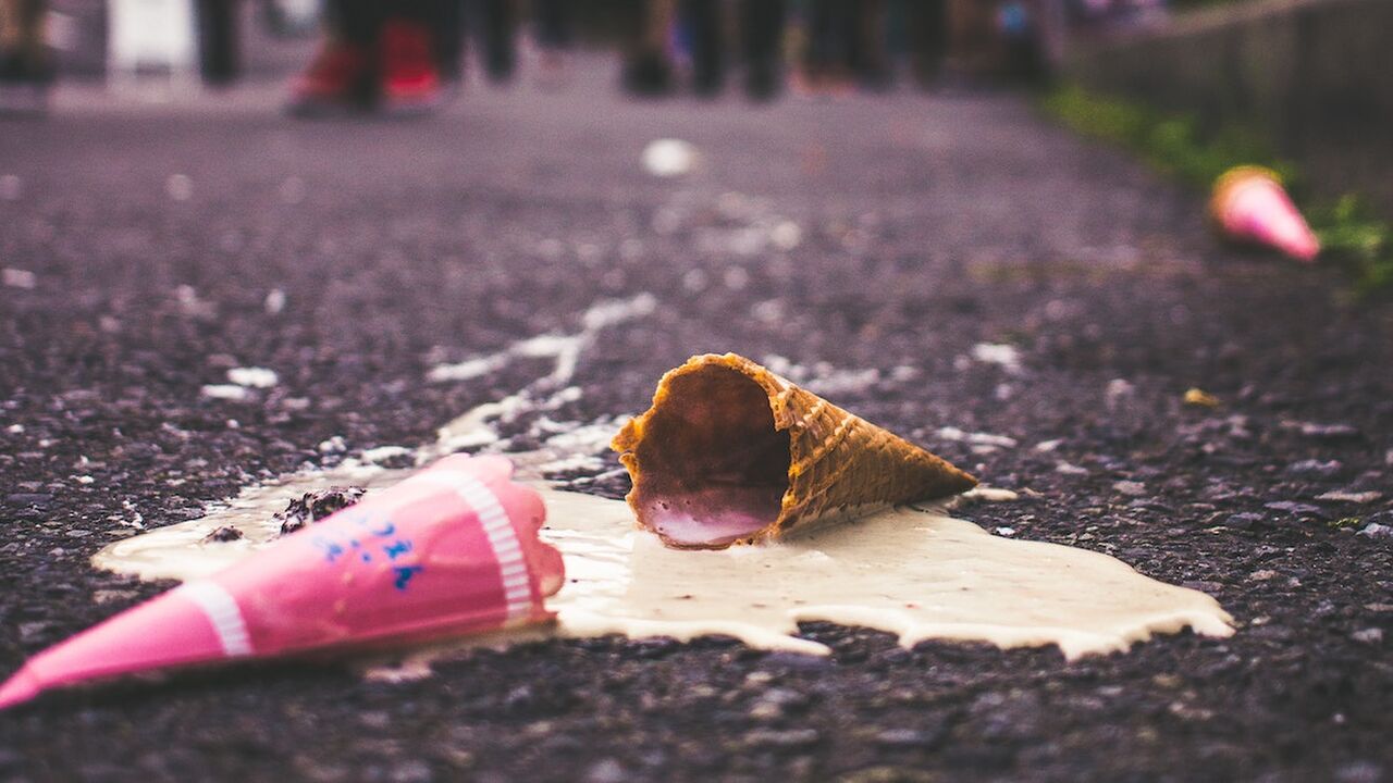Illustratie voor: 12 herkenbare dingen tijdens de warmste dagen van het jaar