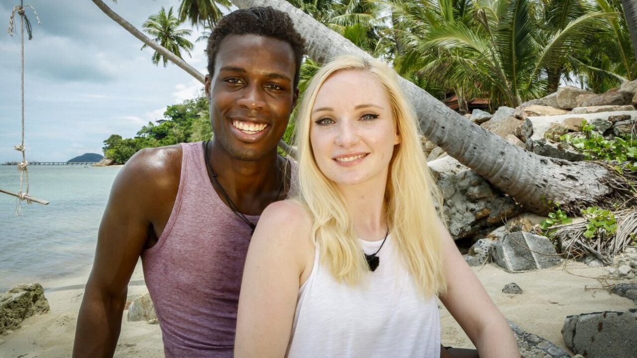 Illustratie voor: Temptation Island’s Laura laat voor het eerst beelden zien nadat ze in elkaar werd geslagen door kijkers