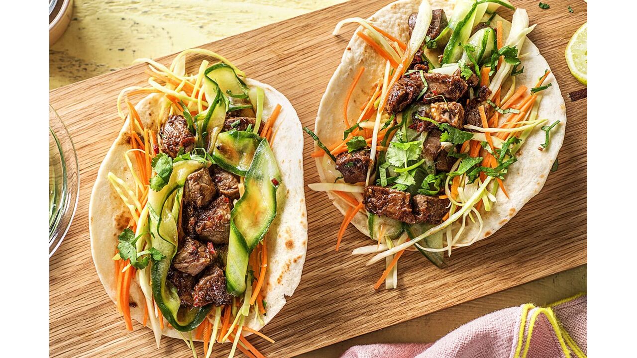 Illustratie voor: It’s a wrap: Koreaanse biefstukwraps met frisse groenten
