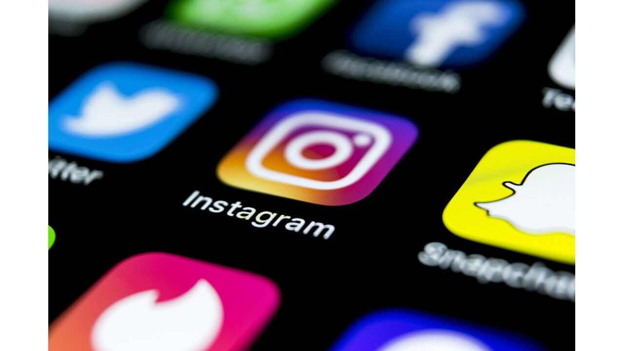 Illustratie voor: Instagram gaat misleidende foto’s verbergen
