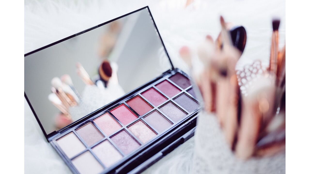 Illustratie voor: Dit zijn de fijnste vegan make-up items van dit moment