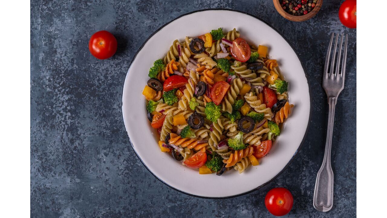 Illustratie voor: 5x gemakkelijke en frisse pastasalades