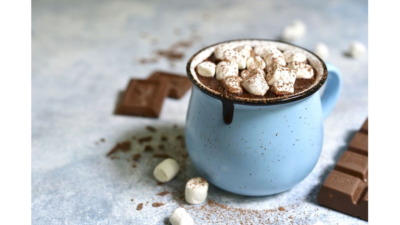 Illustratie voor: Yummy! Zo maak je zelf hot chocolate bombs