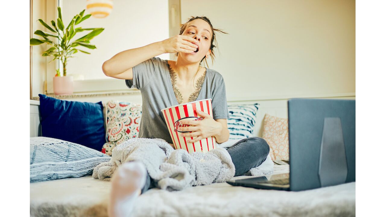 Illustratie voor: Leuke dingen online om te doen met vriendinnen tijdens de koudere quarantaine-maanden