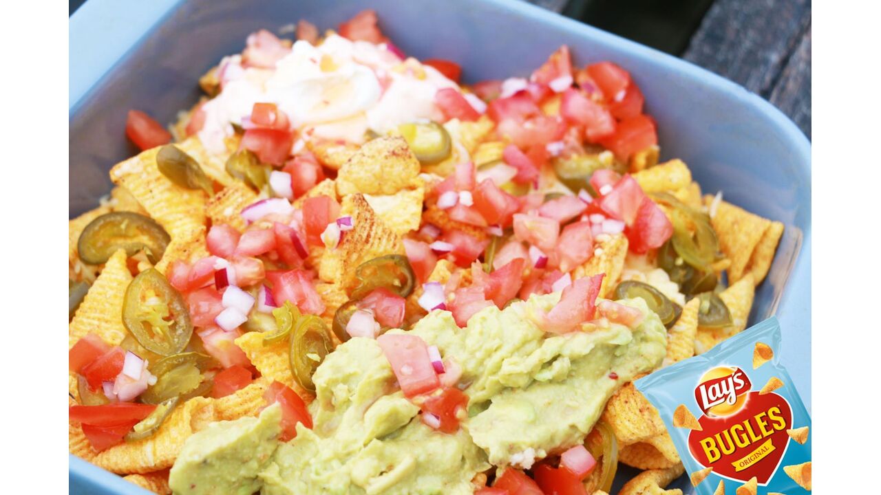 Illustratie voor: YUM! Zo maak je thuis je eigen nacho’s met Bugles