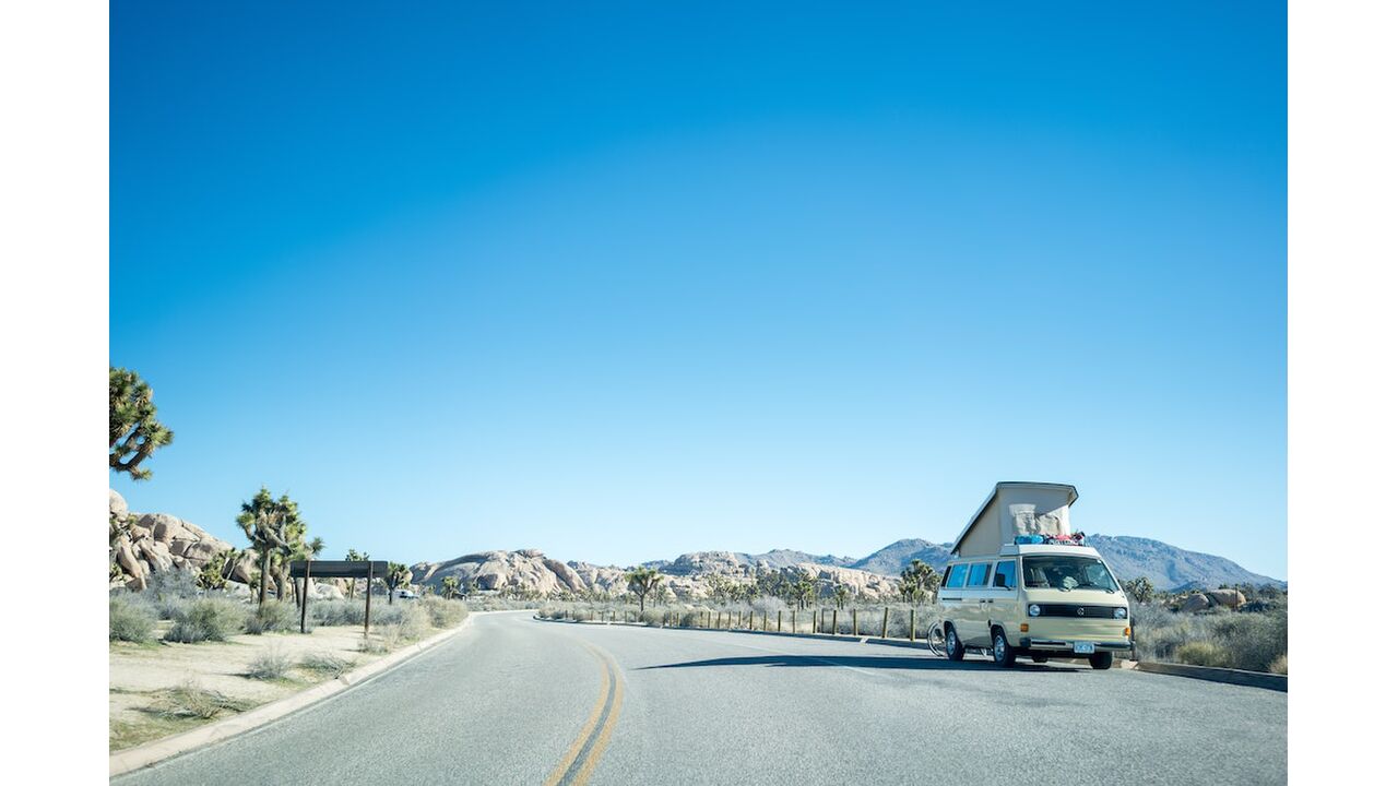 Illustratie voor: Dit zijn de leukste Instagram foto’s van mensen die de vanlife leven