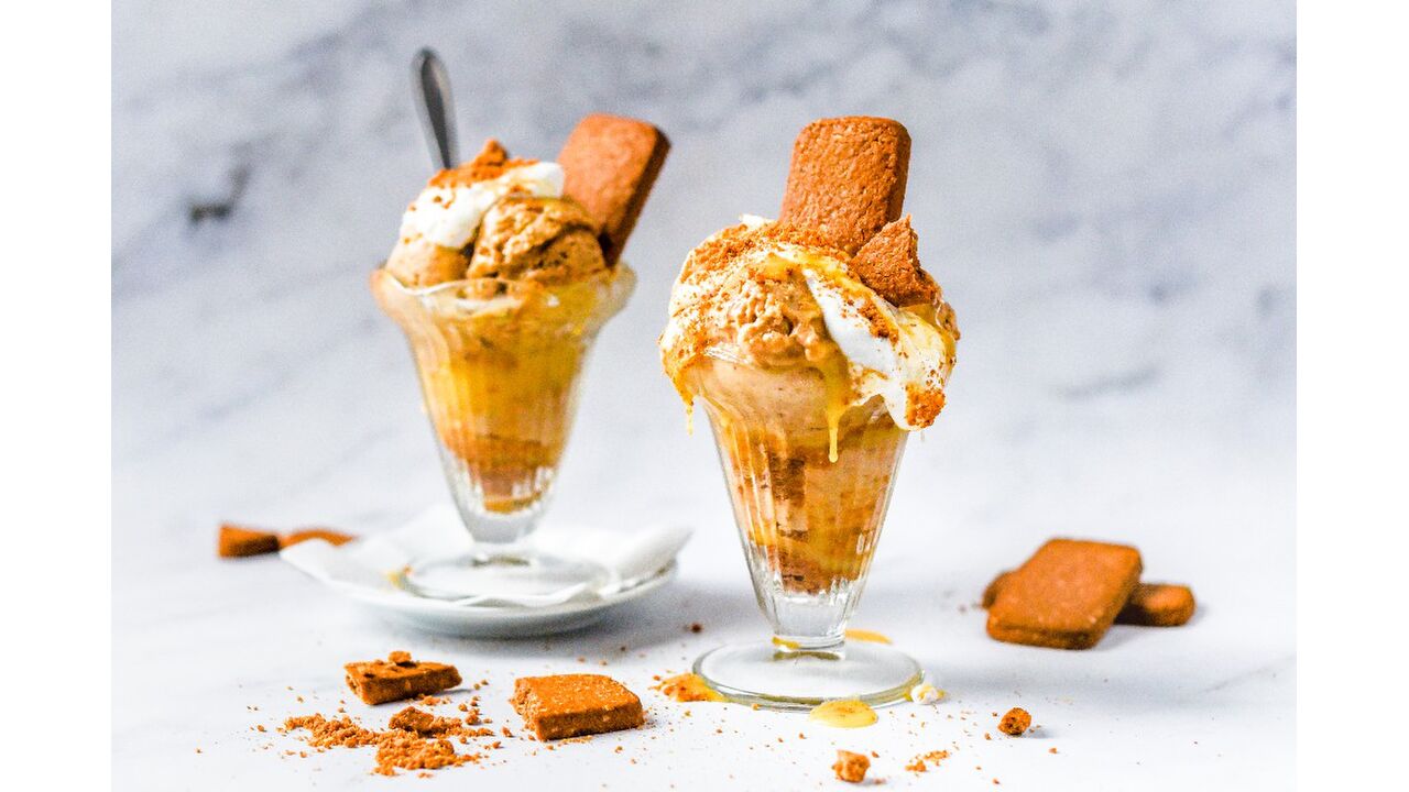 Illustratie voor: Vegans opgelet: recept voor vegan sundae. Yum!