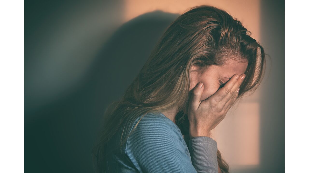 Illustratie voor: “Mijn vriendin pleegde zelfmoord omdat ze jaloers op me was”