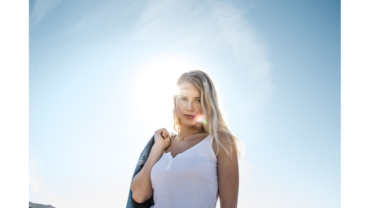 Illustratie voor: Wij verzamelden de leukste budgetproof zomerjasjes voor de zomer van 2021