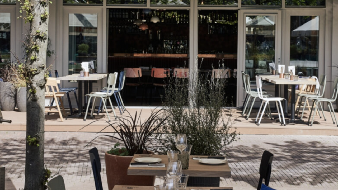 Illustratie voor: New hotspot alert: No Rules is perfect voor een avondje met de meiden