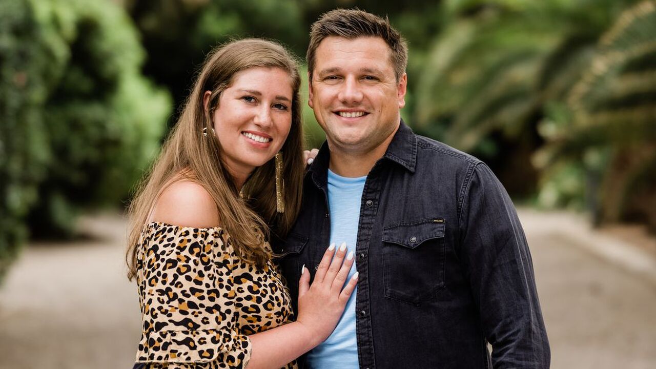 Illustratie voor: Maak Delphine een einde aan de relatie met Bert in de volgende aflevering van Temptation Island?