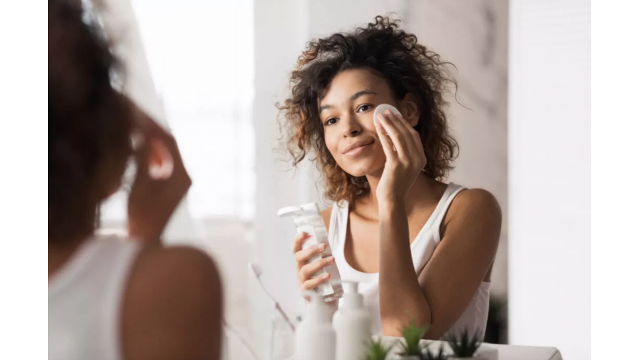 Illustratie voor: Baking soda gebruiken tegen acne, werkt het echt?