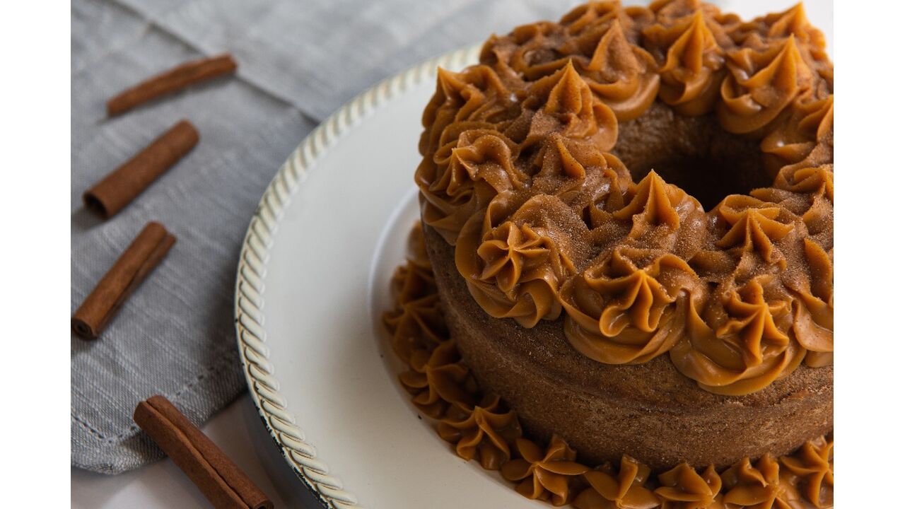 Illustratie voor: Puur genieten: dit is het recept voor churro taart met dulce de leche (ja, echt)