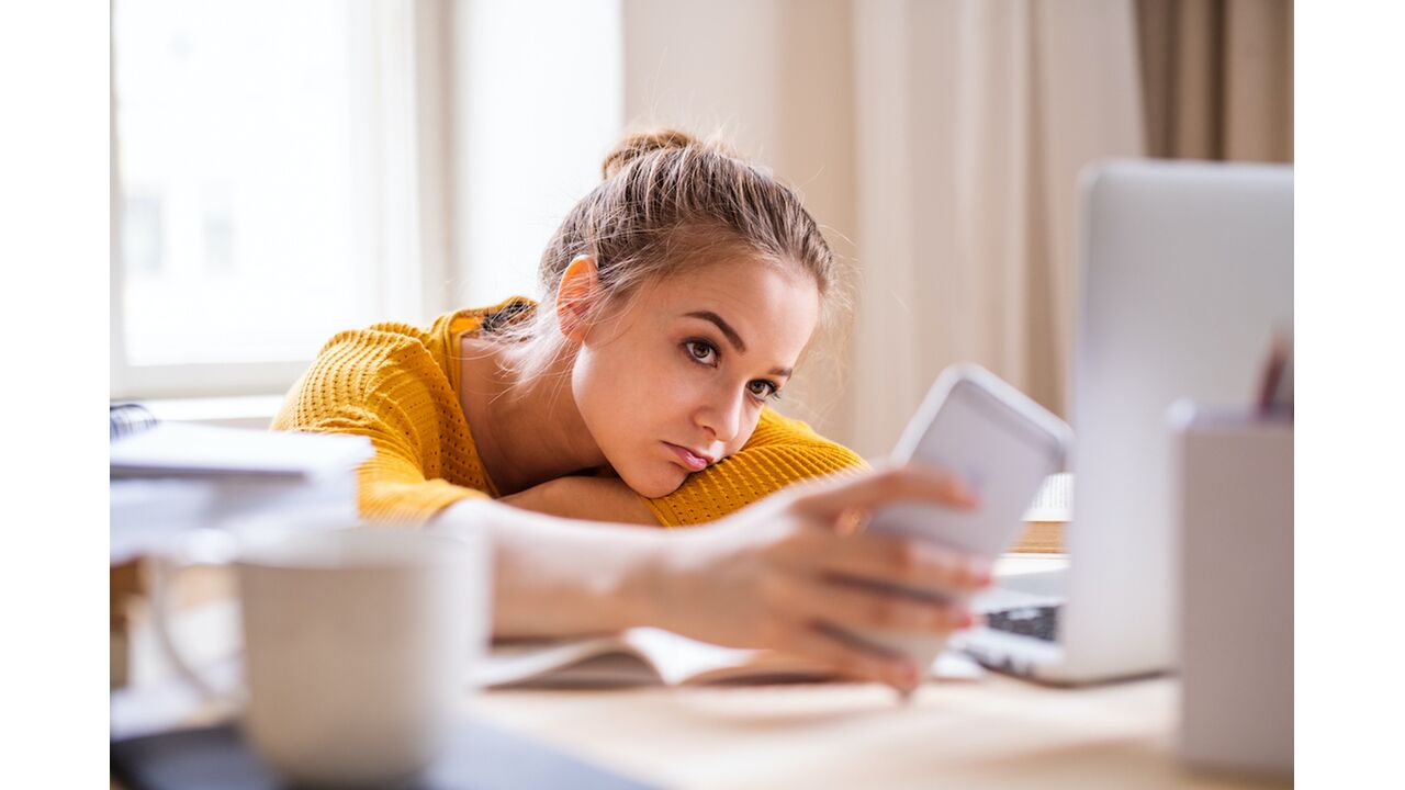 Illustratie voor: Online lessen gevolgd? Dan herken je de volgende struggles sowieso
