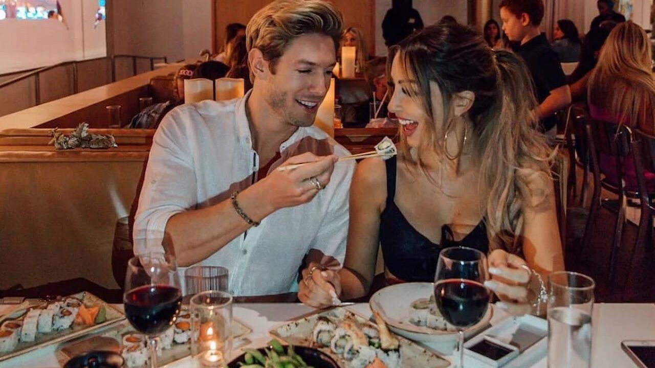 stacking-datingtrend