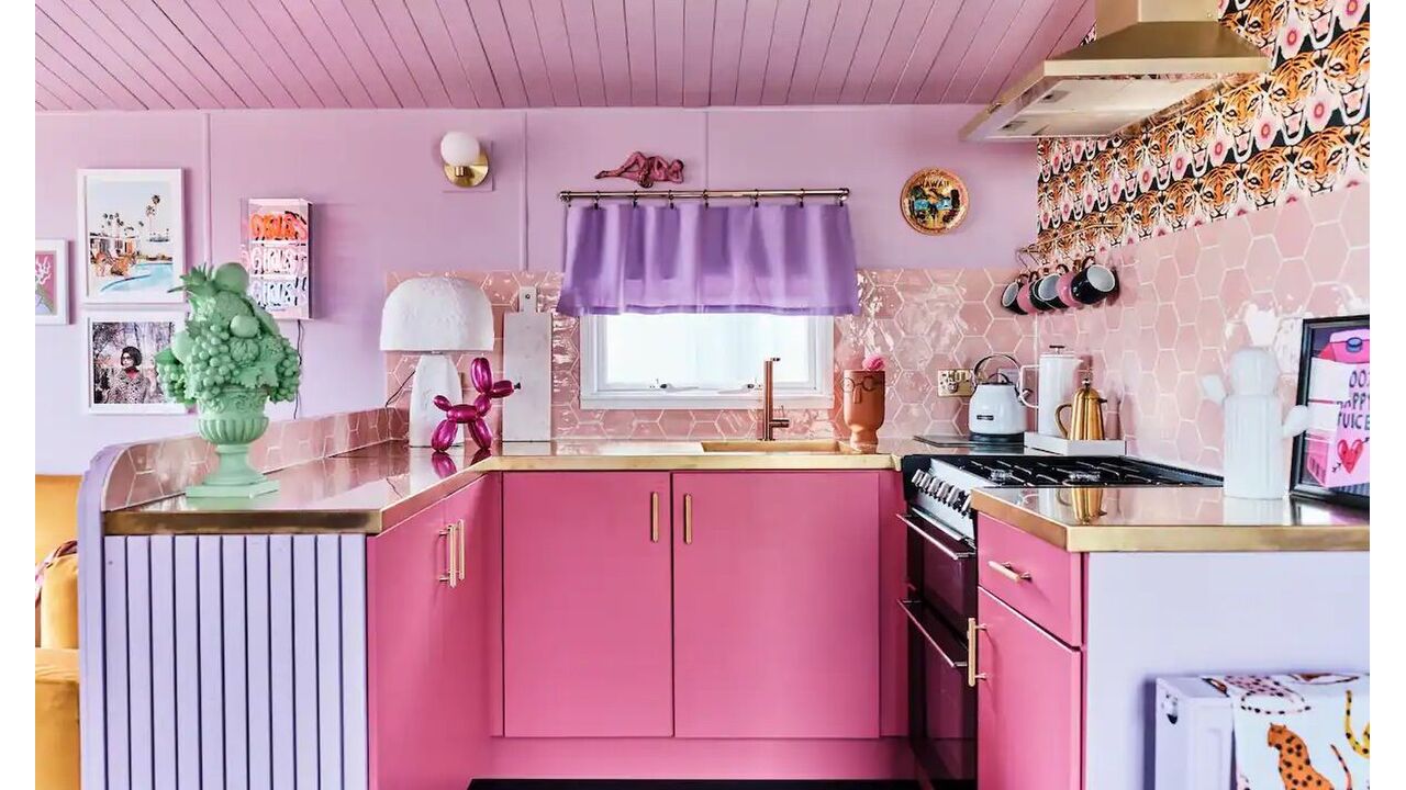 overnachting-barbie-caravan