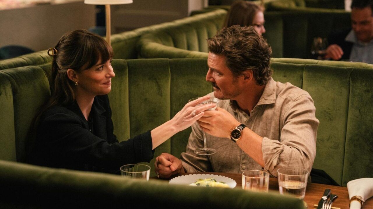 Dakota Johnson en Pedro Pascal.