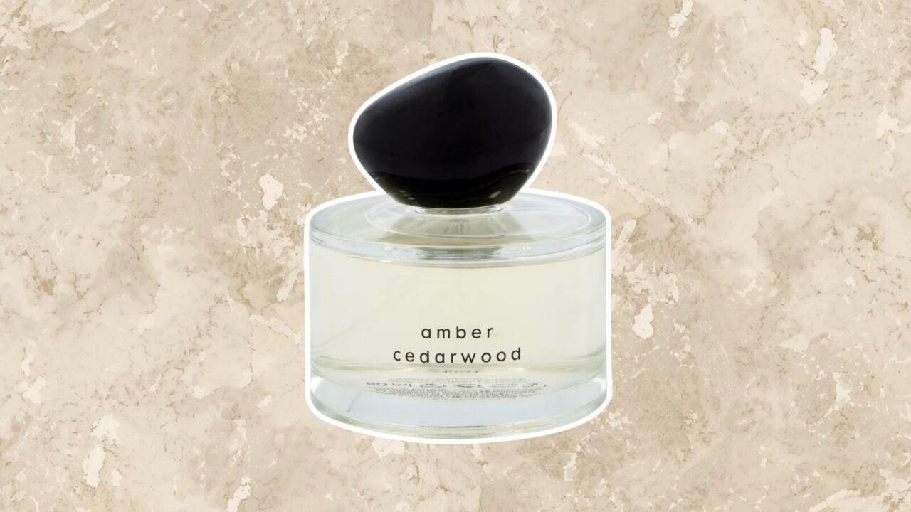 Foto van eau de parfum amber & cedarwood van HEMA.