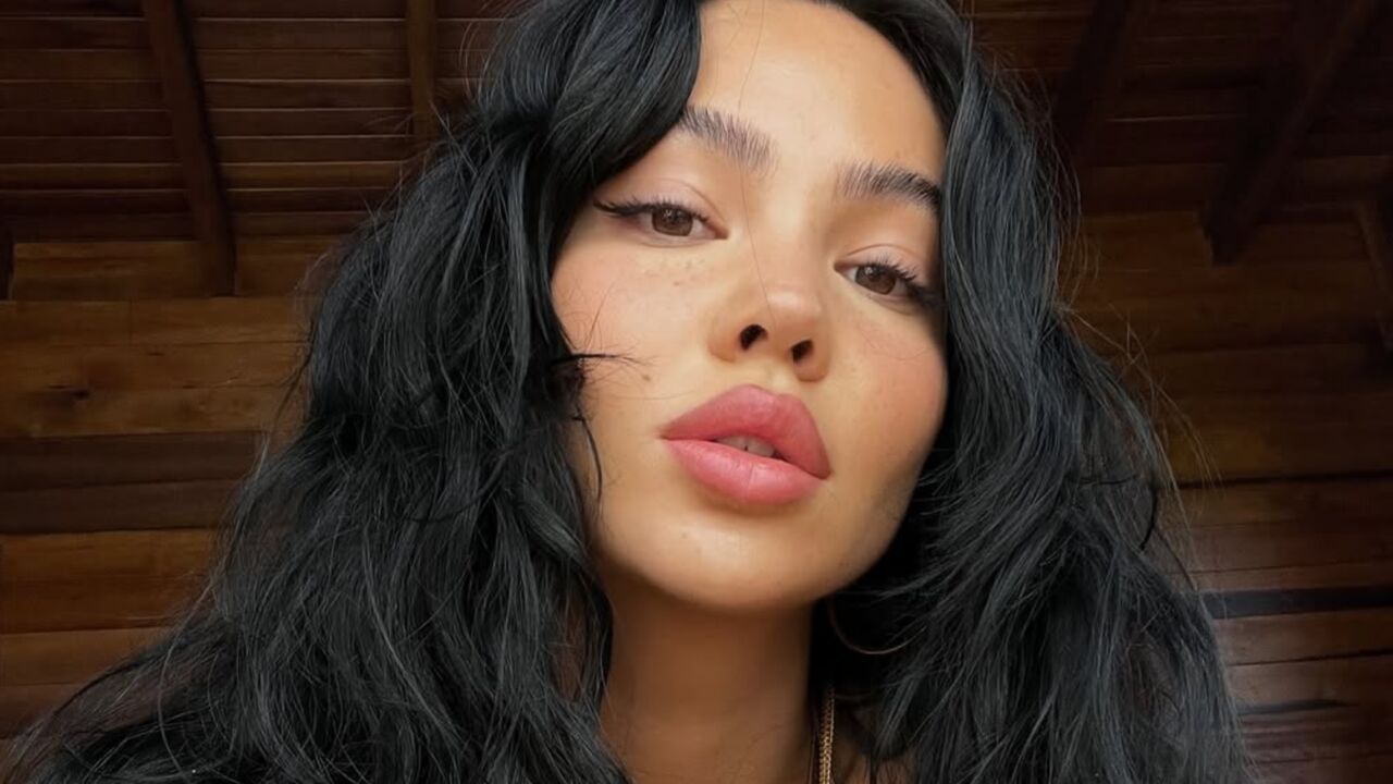 Amanda Khamkaew Gidekull selfie