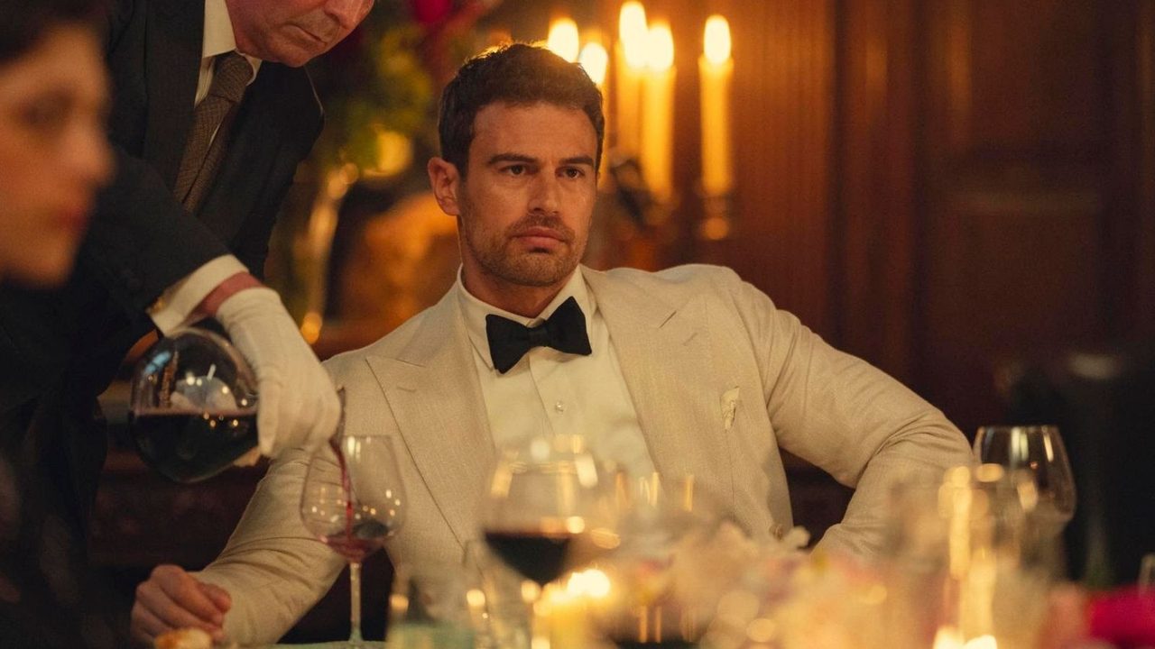 Theo James in The Gentlemen.