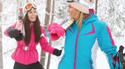 Illustratie voor: Dit zijn de leukste wintersport bestemmingen om heen te gaan met vriendinnen