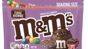 Illustratie voor: YUM: M&M’s introduceert Fudge Brownie smaak