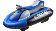 Illustratie voor: Steel de show op het water met deze opblaasbare e-jetski van de Lidl